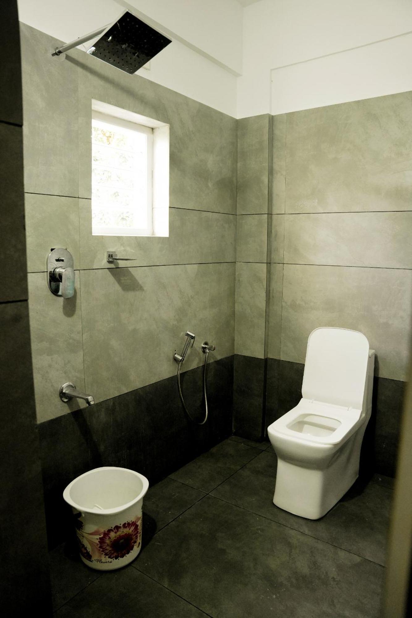 מלון Vaduvanchal Jayalakshmi Residency מראה חיצוני תמונה