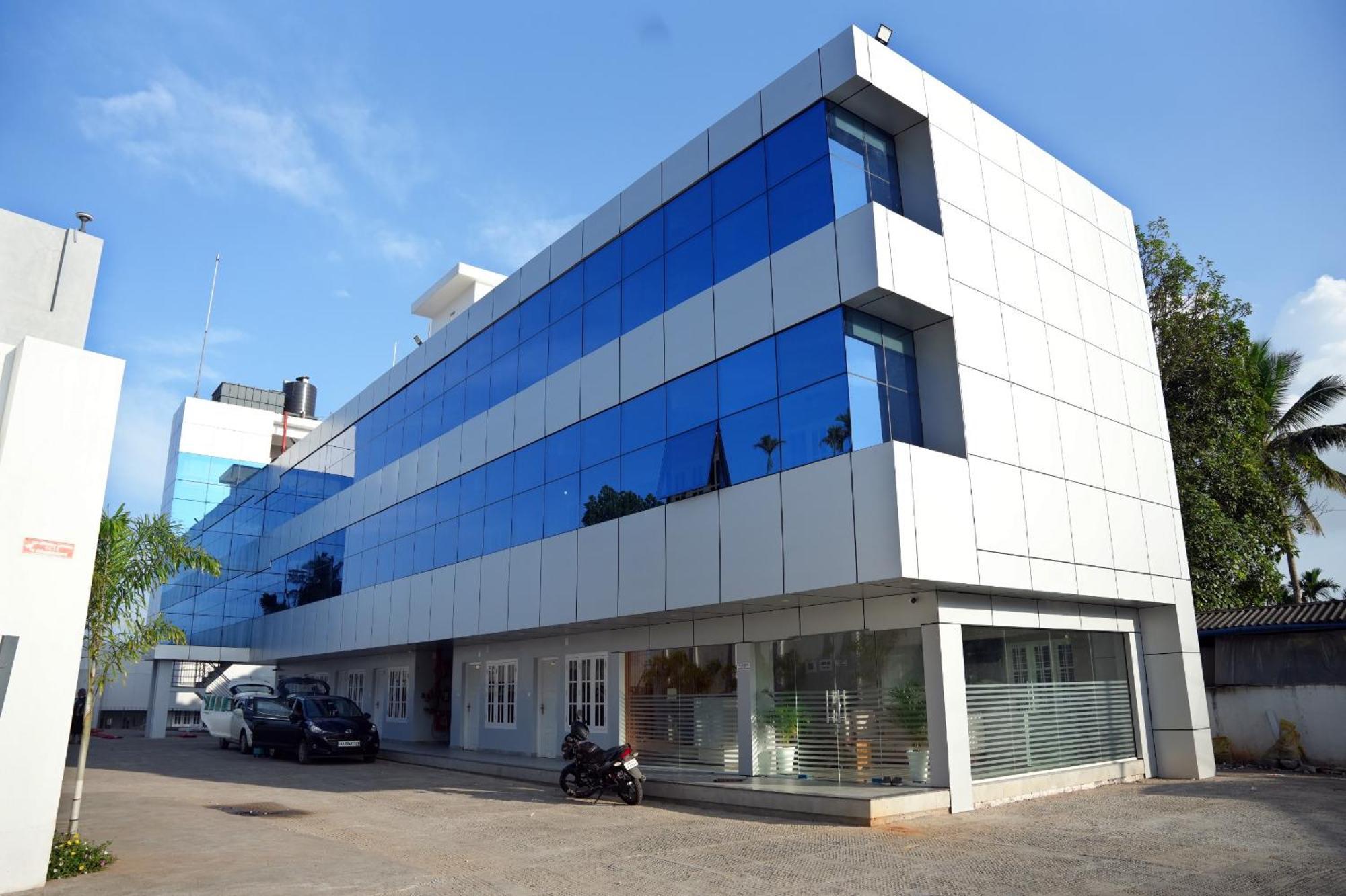 מלון Vaduvanchal Jayalakshmi Residency מראה חיצוני תמונה